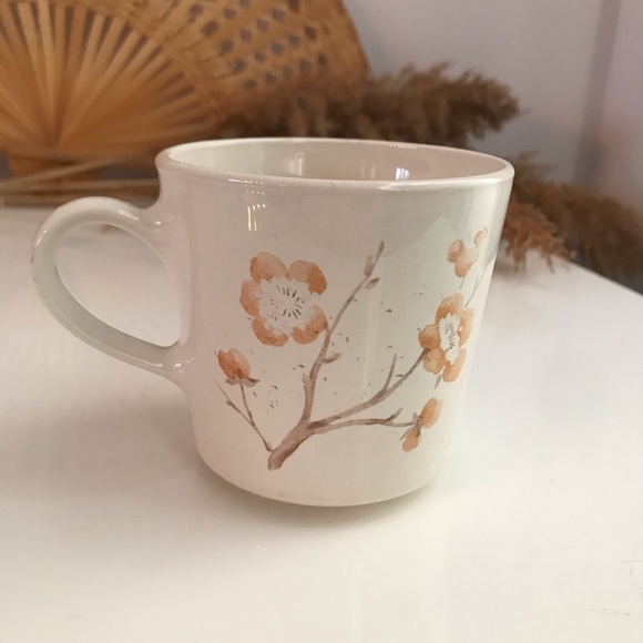 2pc Vintage Corning Mugs w/ China Blossoms - Picture 5 of 13